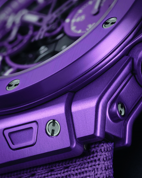 Hublot представили новые часы Big Bang Unico Summer в фиолетовом цвете