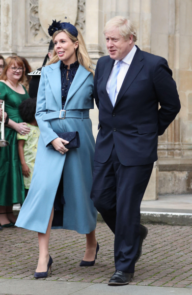 Круче Кейт и Меган: как выглядит самая стильная первая леди в истории Британии — 20 фото