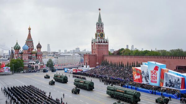 Более девяти тысяч росгвардейцев обеспечили безопасность в День Победы